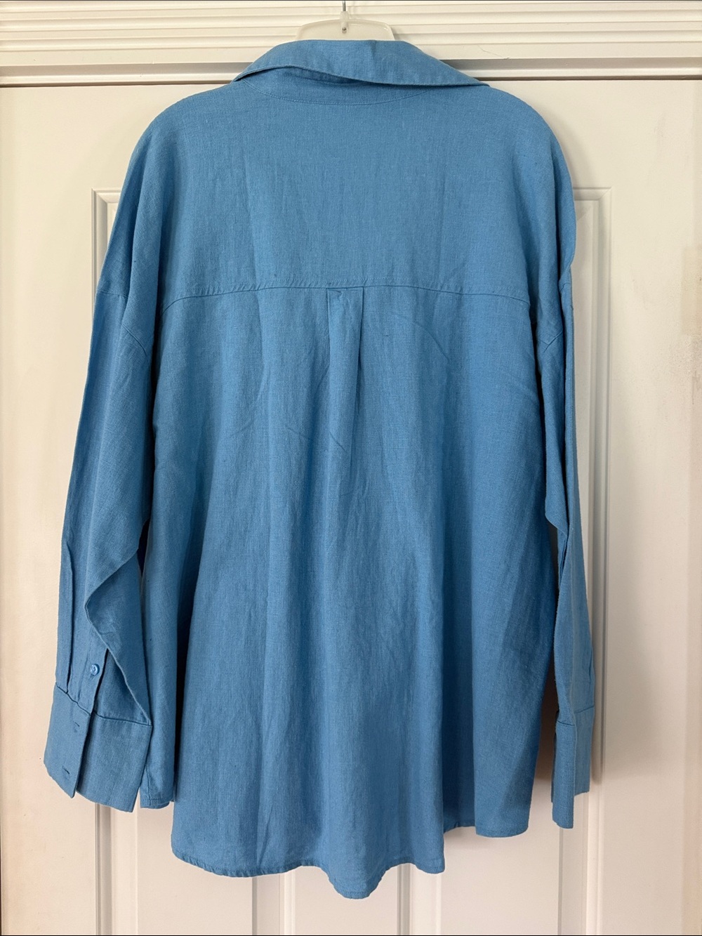 Abercrombie & Fitch womens  linen blue Button-Down Shirt - Picture 2 of 6